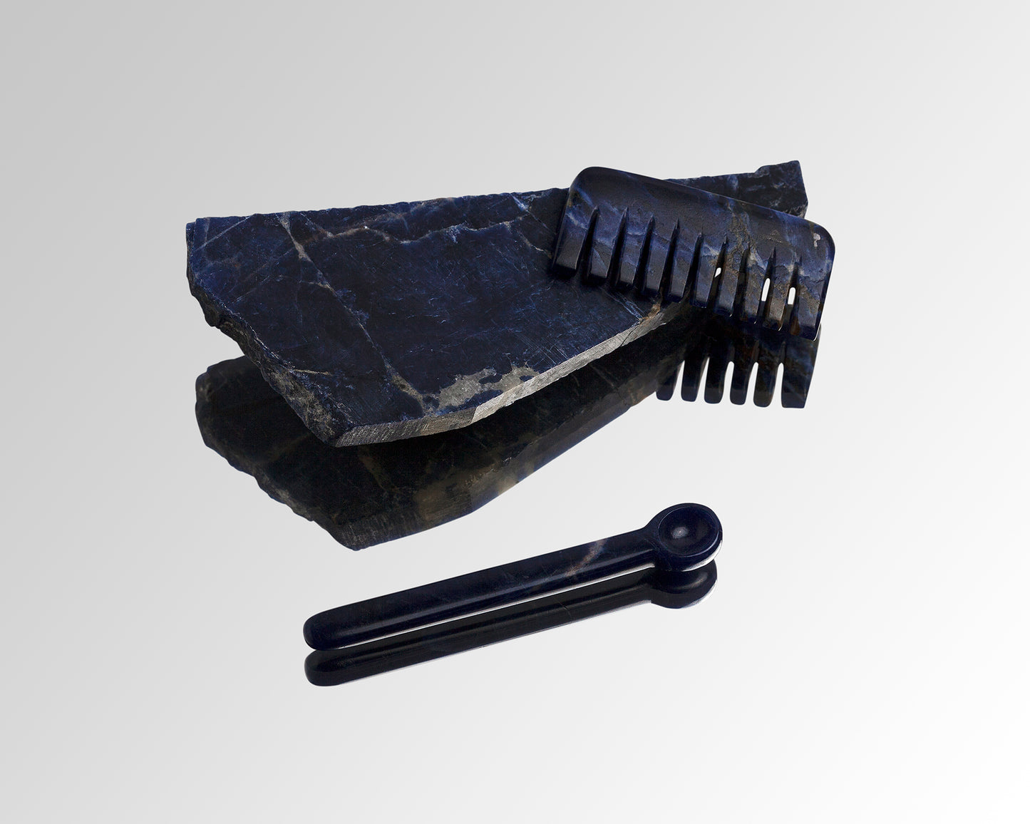 INTEGRANDO LO SAGRADO Y LO PROFANO EN OBJETOS COTIDIANOS - 2019